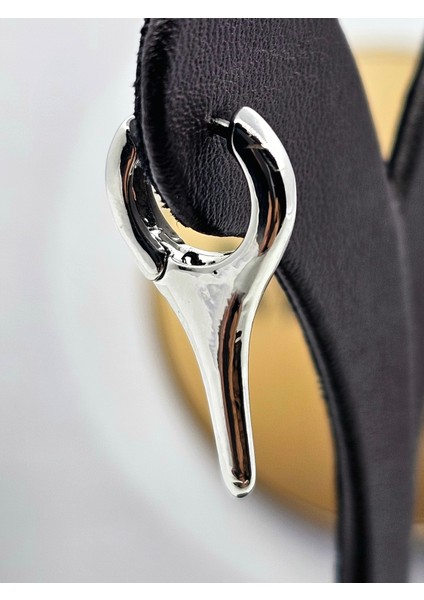 Xuping Ikon Model Gümüş Renk Çelik Küpe