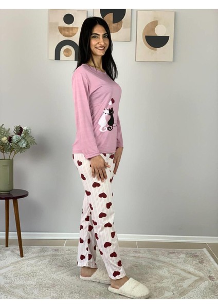 Kadın Kedi Motifli Kalp Desenli Pijama Takımı (Pembe-Beyaz) Pembe modelleri
