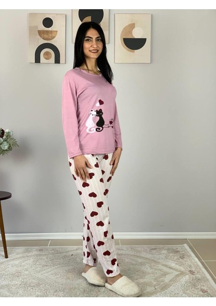 Kadın Kedi Motifli Kalp Desenli Pijama Takımı (Pembe-Beyaz) Pembe indirimleri