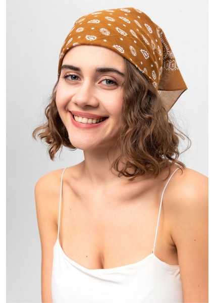 Kahverengi Beyaz Paisley Desenli Bandana