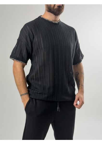 Yaka İp Detaylı Tasarım Erkek Siyah T-Shirt COC2611