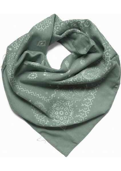 Mint Yeşili Paisley Desenli Kare Fular