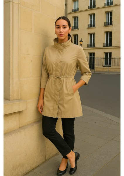 Kadın Büzgülü Premium Bej Kısa Trençkot fırsatları