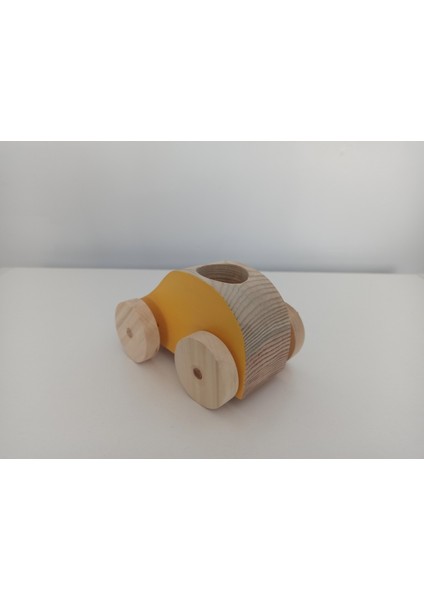 El Yapımı Sarı Ahşap Araba, Oturtmalı Peg Bebeklerle Eğlence Dolu Oyun Zamanı fiyatları