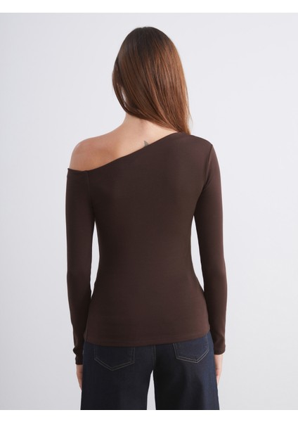 Tek Omuz Fitilli Bluz fırsatları