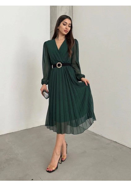 Kadın Şifon Kumaş Astalı Kloş Kesim Kruvaze Yaka Midi Boy Elbise