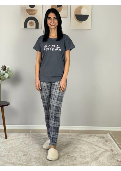 Kadın Girl Friend Motifli Pijama Takımı (Gri) Gri Bayan L modelleri