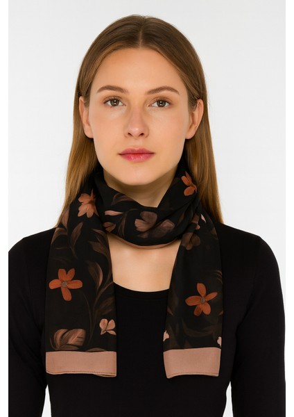 Siyah Zeminli Kahverengi Çiçek Desenli Şal