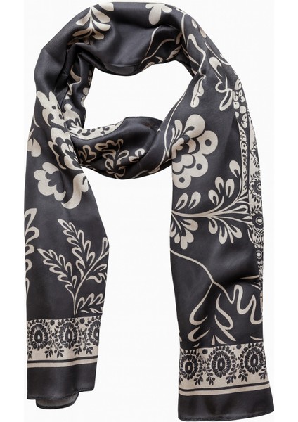 Siyah Beyaz Çiçek Desenli Şal modelleri