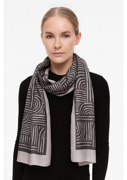 Siyah Geometrik Desenli Şal