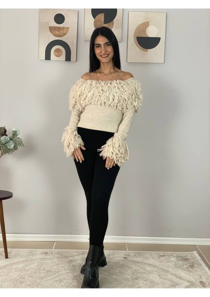 Kadın Püsküllü Madonna Yaka Triko Kazak Krem Standart fiyatları