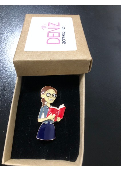 Öğretmen Broş, Gözlüklü Kitap Okuyan Kadın Broş modelleri