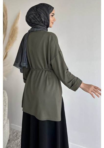 Bisiklet Yaka Yan Yırtmaç Detaylı Bel Bağlamalı Tesettür Tunik P-00019263 modelleri