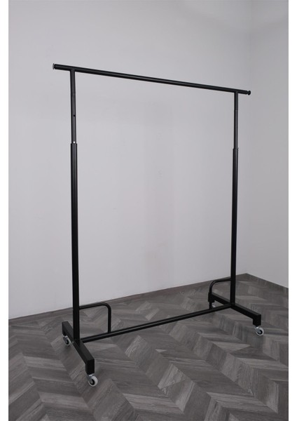 Yuvarlak Borudan Yandan Uzatmalı Askılık Standı Boyalı