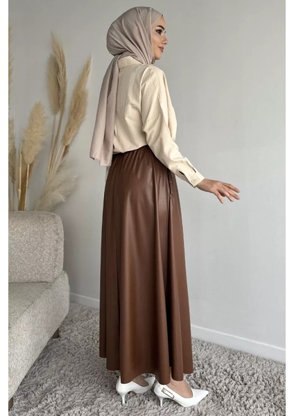 Bel Lastikli Cepli Deri Tesettür Etek P-00019336 modelleri