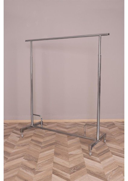 Yuvarlak Borudan Yandan Çıkıntılı Askılık Standı