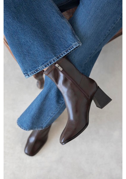 Trew Kadın Streç Topuklu Kırışık Deri Bot Kahve