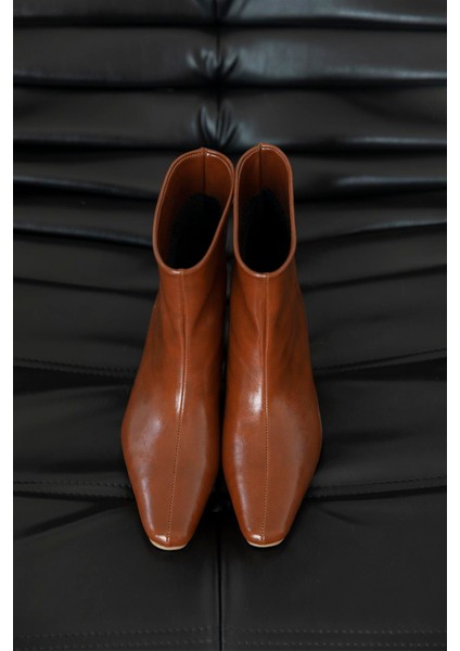 Viva Kadın Kırışık Deri Bot Taba fırsatları