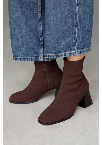 Trew Kadın Kumaş Streç Bilekli Orta Boy Topuklu Bot Kahve fiyatları