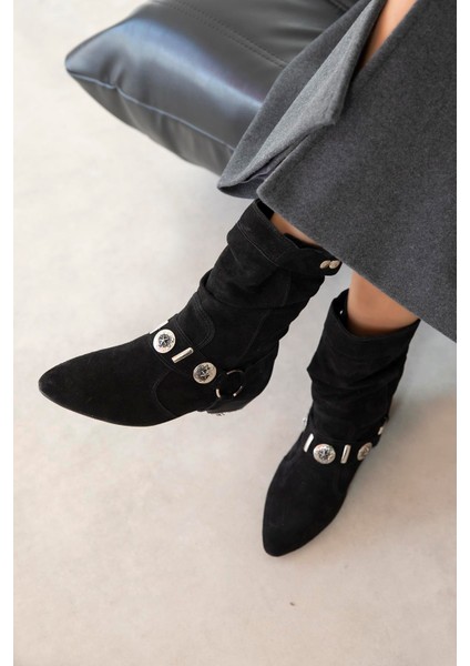 Spark Kadın Aksesuar Detay Hakiki Deri Süet Bot Siyah fiyatları