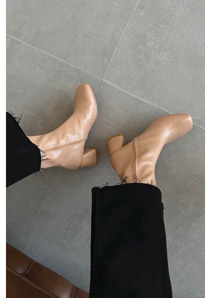 Lucas Kadın Küt Kalıp Deri Bot Ten fırsatları