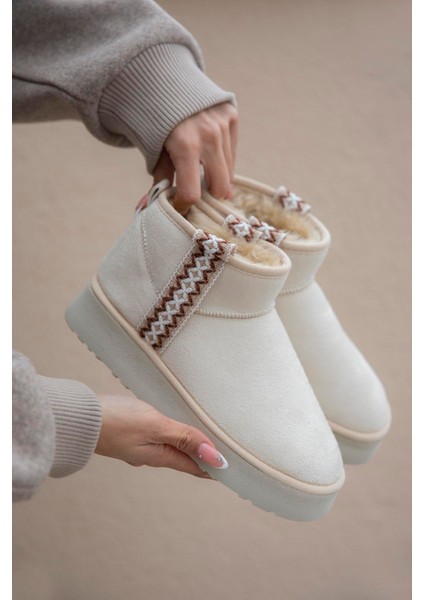 Rosso Kadın Içi Tüylü Kalın Taban Süet Yarım Bot Bej