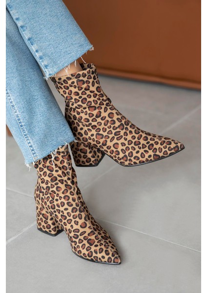 Garcia Kadın Streç Sivri Kalıp Kumaş Bot Leopar fiyatları