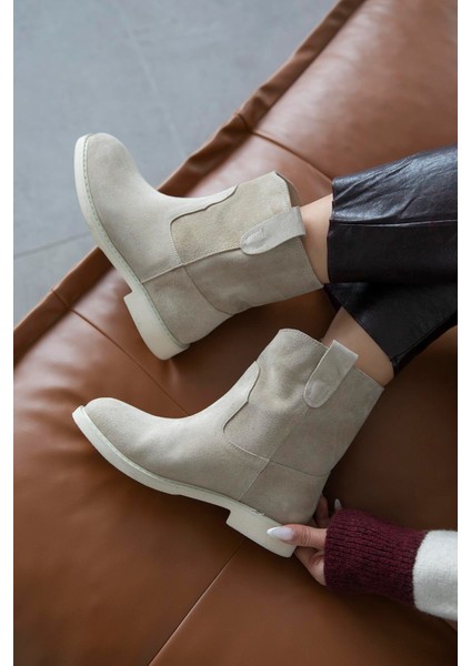 Toffy Kadın Düz Taban Hakiki Deri Süet Bot Bej