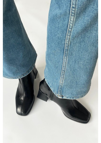 Trew Kadın Streç Topuklu Kırışık Deri Bot Siyah modelleri