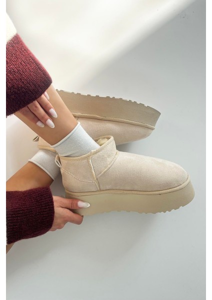 Novi Kadın Içi Tüylü Kalın Taban Süet Yarım Bot Bej fiyatları