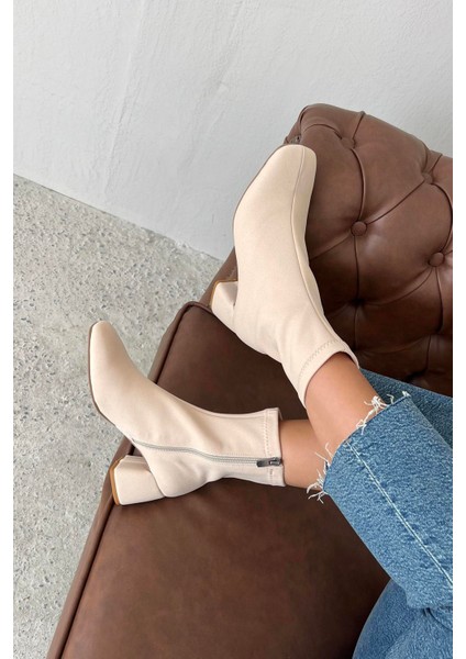 Lucas Kadın Küt Kalıp Streç Bot Bej fiyatları