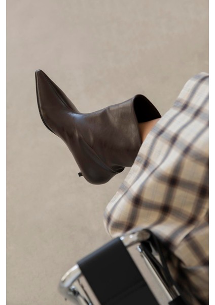 Morley Kadın Pino Ökçe Kırışık Deri Bot Kahve fiyatları