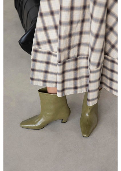 Viva Kadın Kırışık Deri Bot Olive modelleri