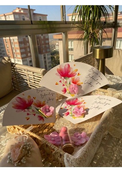 Isme Özel Çikokata Yelpaze Hediyeliği fiyatları