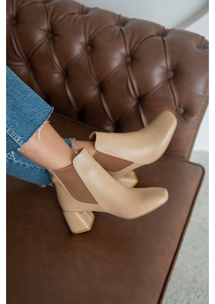 Kitee Kadın Günlük Lastik Detay Topuklu Deri Bot Ten fiyatları