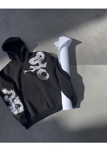 Uzun Kol Kapşonlu Baskılı Sweatshirt fiyatları