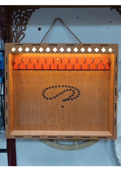 Tesbih Dolabı Işıklı Tesbih Standı 23 Askılı Adaptör Dahil ( Kahverengi ) fırsatları