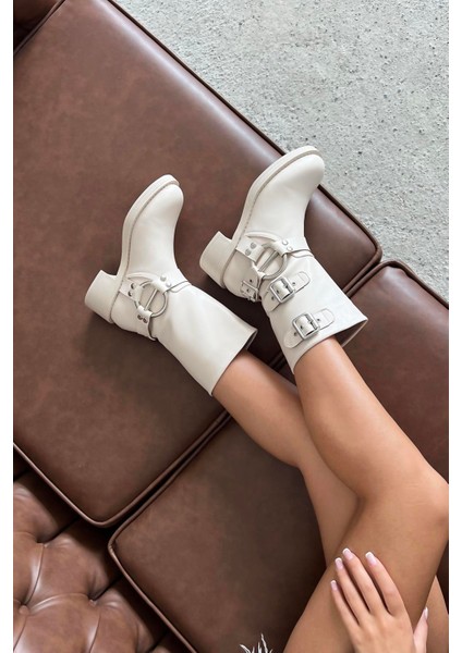 Senya Kadın Aksesuar Detay Deri Bot Bej fiyatları