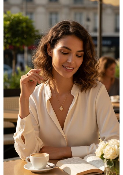 Kalpli Zirkon Taşlı 14 Ayar Altın Kolye indirimleri