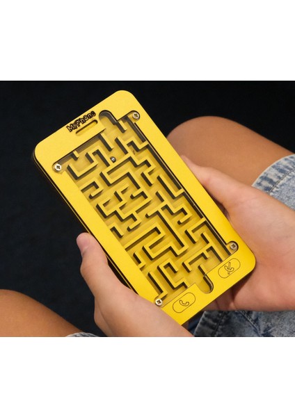 Ahşap Labirent Oyunu Sarı, Eğlenceli ve Eğitici Çocuk Oyuncağı