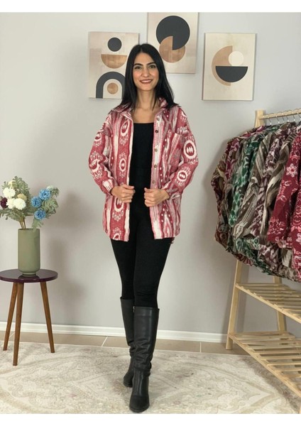 Kadın Tek Cepli Desenli Kalın Oduncu Ceket Gömlek (Kırmızı-Beyaz) fırsatları