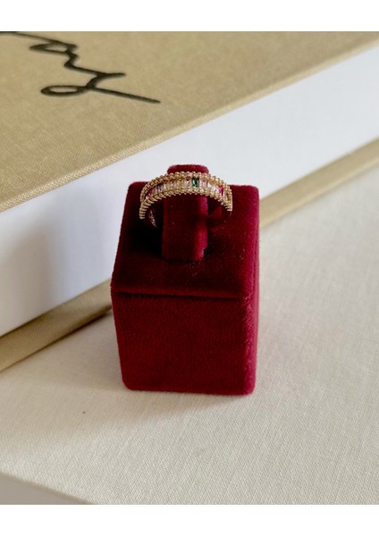 GOLD RENKLİ TAŞ YÜZÜK