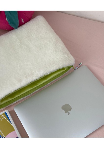 Peluş Kumaş Notebook & Tablet Çantası Kılıfı (Renk Seçenekli) (11 • 13 • 16 Inç Seçenekli) fiyatları