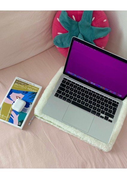 Peluş Kumaş Notebook & Tablet Çantası Kılıfı (Renk Seçenekli) (11 • 13 • 16 Inç Seçenekli) fırsatları