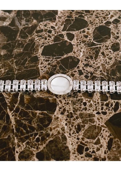 SİLVER ROMA HARF ÇELİK BİLEKLİK modelleri