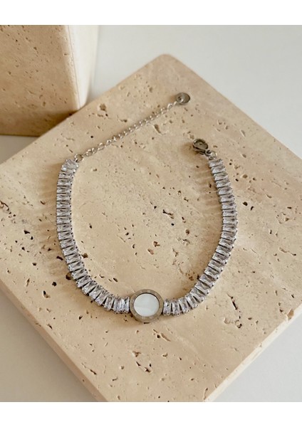 SİLVER ROMA HARF ÇELİK BİLEKLİK fırsatları