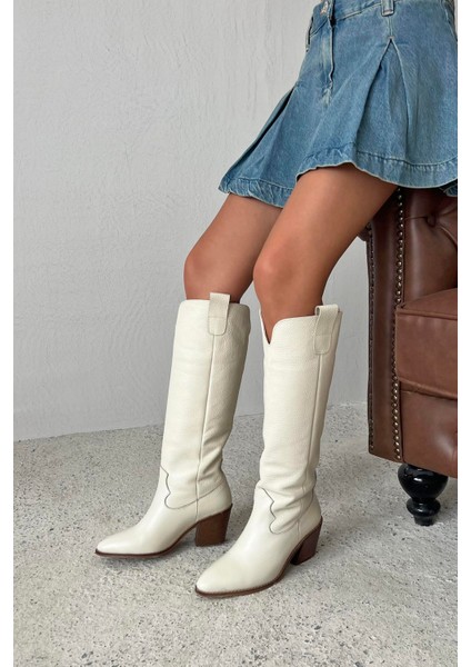 Nemy Kadın Sivri Burun Hakiki Deri Çizme Bej