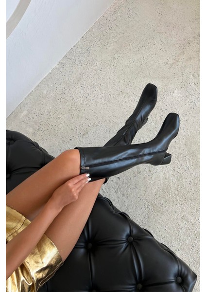 Velorum Kadın Streç Küt Kalıp Deri Çizme Siyah fiyatları