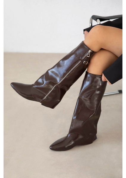 Lotus Kadın Fermuar Detay Deri Çizme Kahve