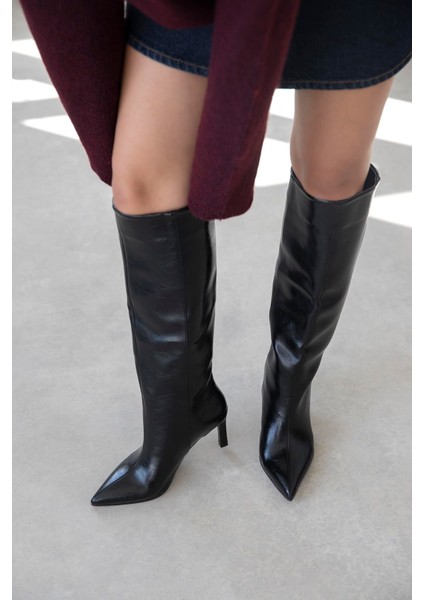 Judd Kadın Kırışık Deri Çizme Siyah